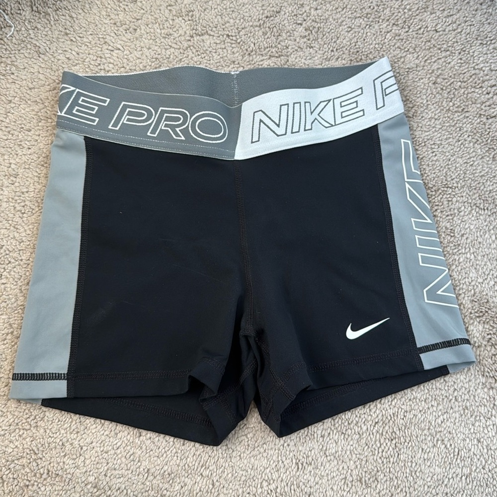 NIKE Pro Shorts